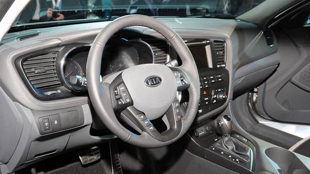 Read MoreMore Kia Optima PhotosResearch New Kia VehiclesMore From The New York International Auto Show
