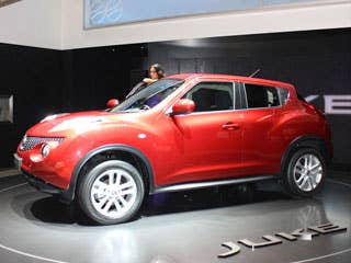 The Nissan Juke is an all-new crossover that will join the larger Murano and Rogue in the Nissan lineup. Nissan is hoping the oddly styled Juke will be a hit when it reaches North America for 2011. For Europe, the Juke is available with a 1.5-liter diesel that probably won't make it to this market, as well as a pair of 1.6-liter gasoline engines (that likely will). The compact CUV will be made in both front- and all-wheel drive configurations.Read MoreDetroit Auto ShowLA Auto ShowPorsche 918 Hybrid ConceptNissan Juke Photos