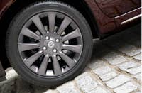 Nissan Micra C+C+Conran