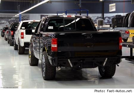 Saleen S331 production line