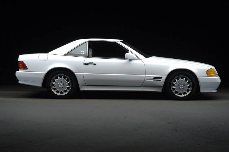 1991 MERCEDES-BENZ 500SL CONVERTIBLE, $95,000 when new: $19,800.00