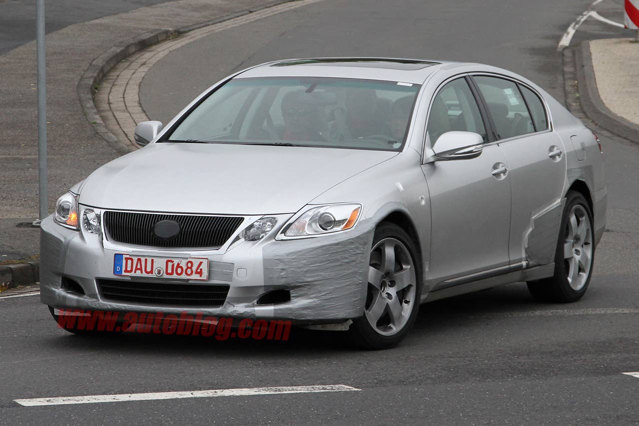 Next-generation Lexus GS spy shots