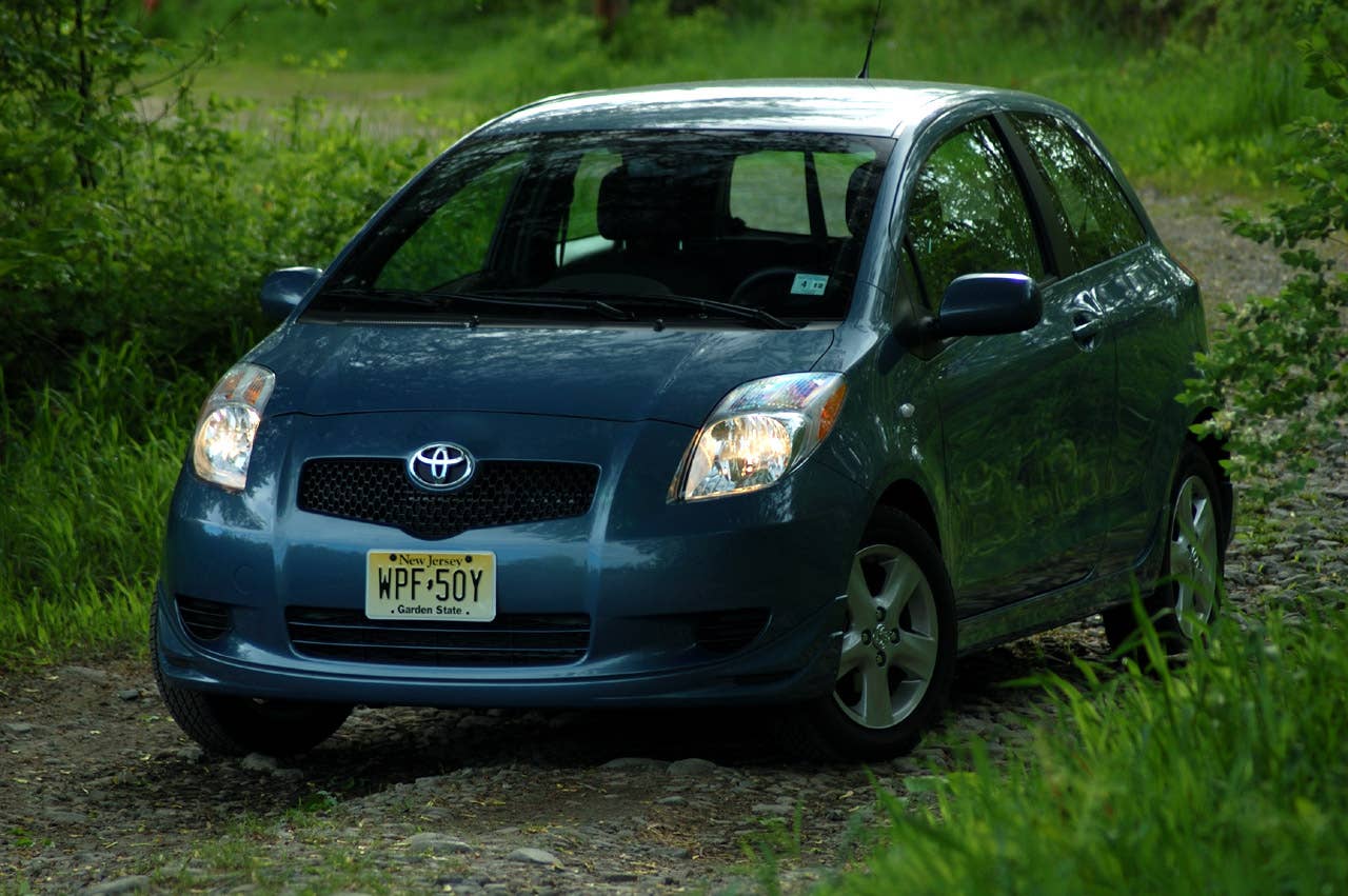 There is nothing wrong with owning a new car at the lower end of the economic spectrum, but the Toyota Yaris looks like an Eastern European clown car. Well, we guess the Yaris would be OK if you were taking your date to the circus, because that way you can tell them it's a themed outing.