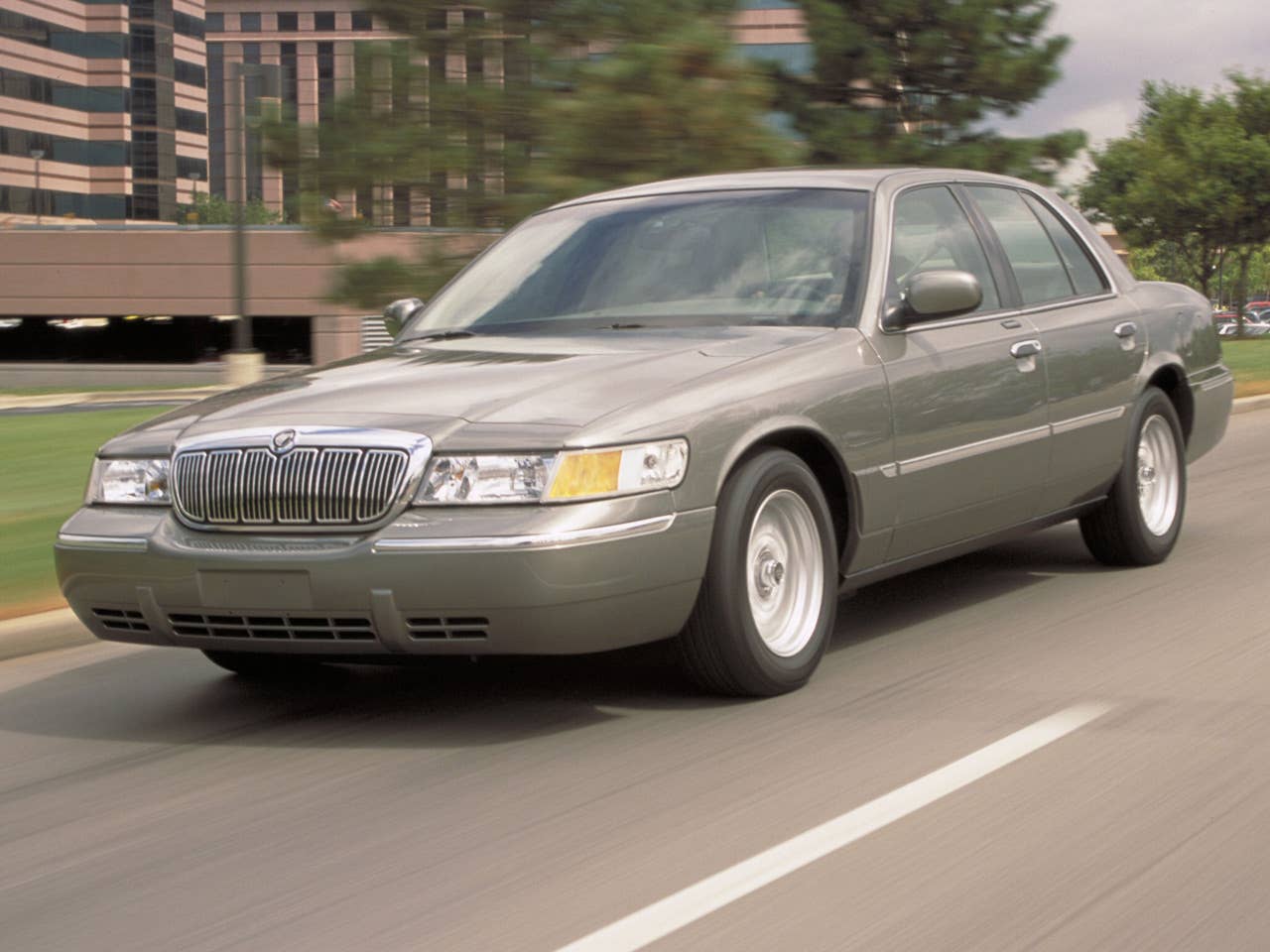 Nothing says "My grandfather died and left me his car" like a night out in the Mercury Grand Marquis. It's also tough to have fun when people keep mistaking your love machine for a taxi cab. The Grand Marquis is a real throw-back to the days of RWD body-on-frame sedans, but your date likely won't go out of his or her way to extol the virtues of the Mercury's floating, glassy ride.