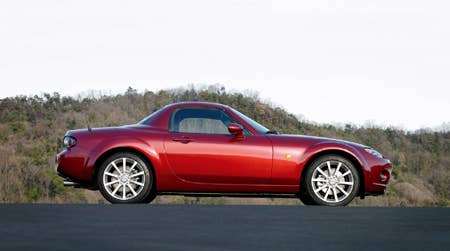 Mazda MX-5 Roadster Coupe