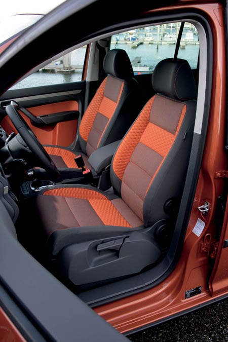 VW CrossTouran