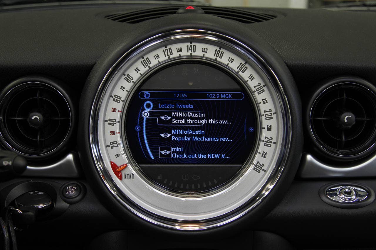 MINI Connected  (09/2010)