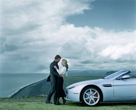 Aston Martin V8 Vantage Roadster