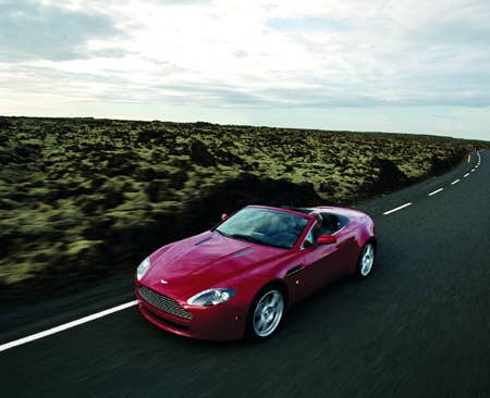 Aston Martin V8 Vantage Roadster