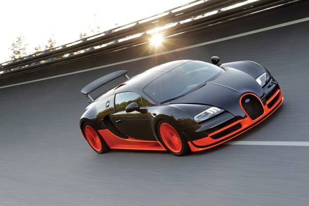 Bugatti Veyron 16.4 Super Sport sets land speed record at 267.81