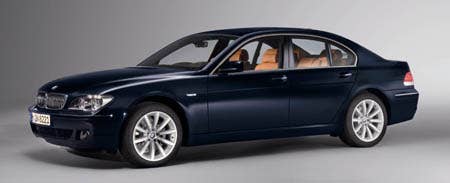 7 Series Exclusive Edition - Carbon Black/Gold Brown