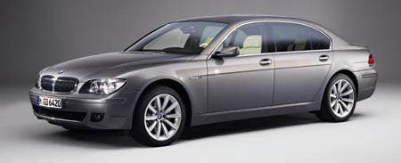 7 Series Exclusive Edition - Stratus Grey/Ecru