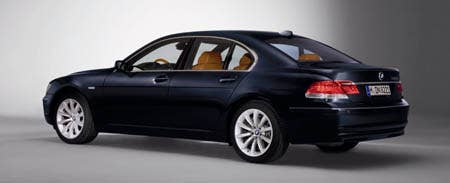 7 Series Exclusive Edition - Carbon Black/Gold Brown