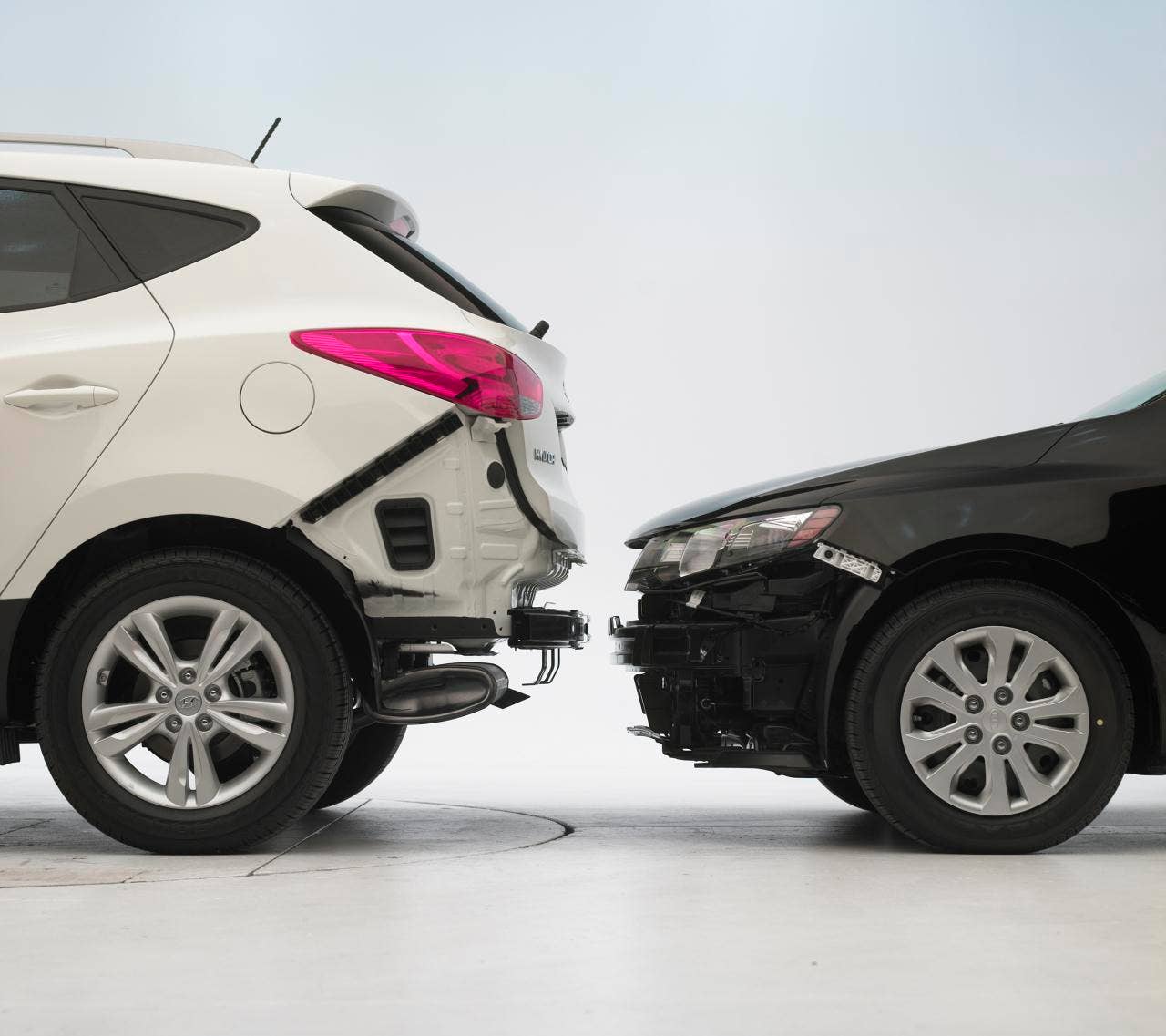 IIHS Small Car Bumper Damages. Kia Forte and Hyundai Tucson