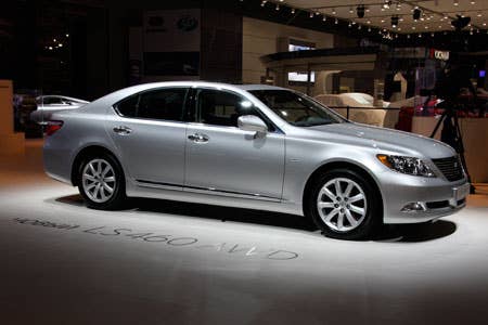 Moscow 2008: Lexus LS460 AWD - Autoblog