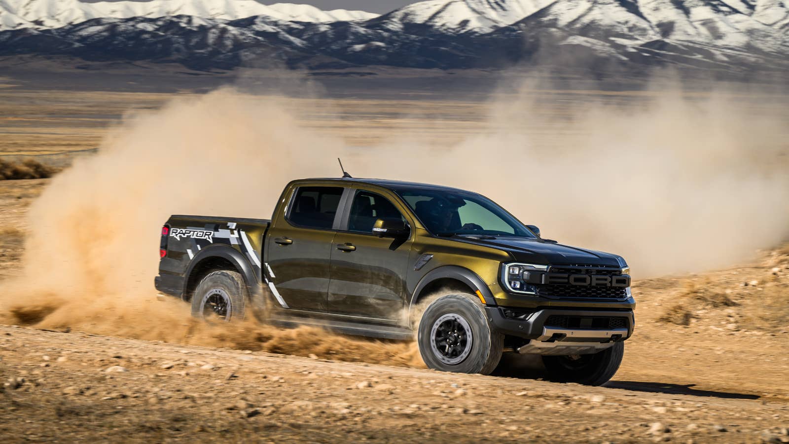 Do not attempt unless you have special off-road driving training and are driving on a closed course. Always consult the owner’s manual before off-road driving, know your terrain and trail difficulty, and use appropriate safety gear.