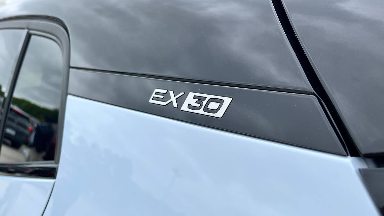 2025 Volvo EX30