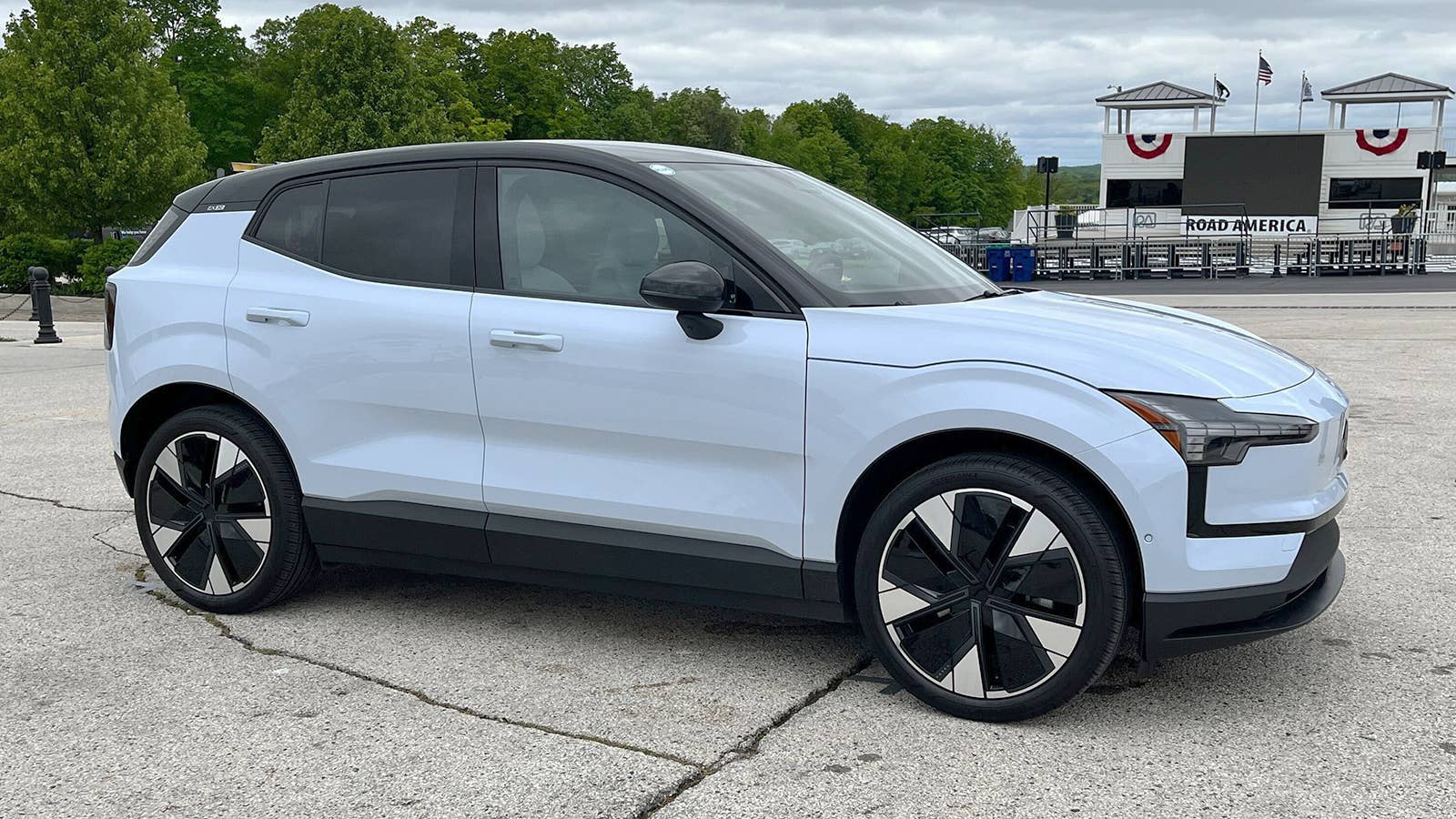 2025 Volvo EX30