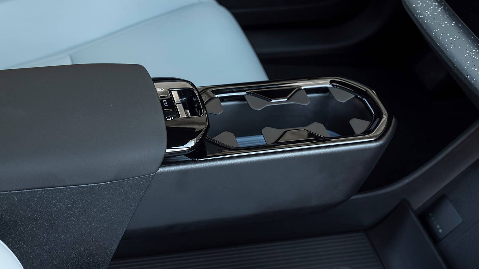 Volvo EX30 interior