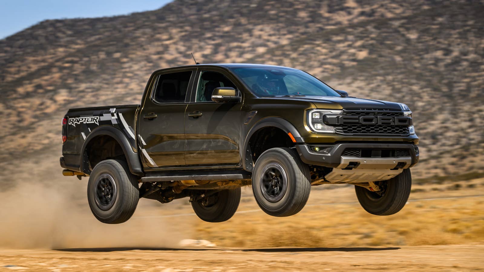 Do not attempt unless you have special off-road driving training and are driving on a closed course. Always consult the owner’s manual before off-road driving, know your terrain and trail difficulty, and use appropriate safety gear.