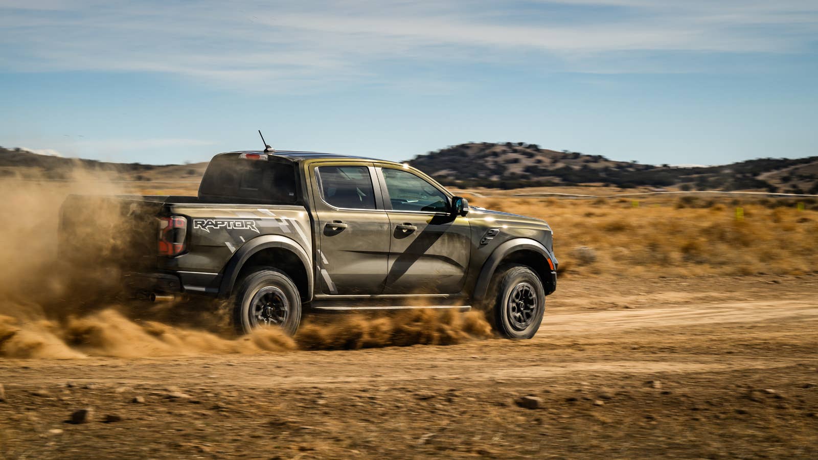 Do not attempt unless you have special off-road driving training and are driving on a closed course. Always consult the owner’s manual before off-road driving, know your terrain and trail difficulty, and use appropriate safety gear.