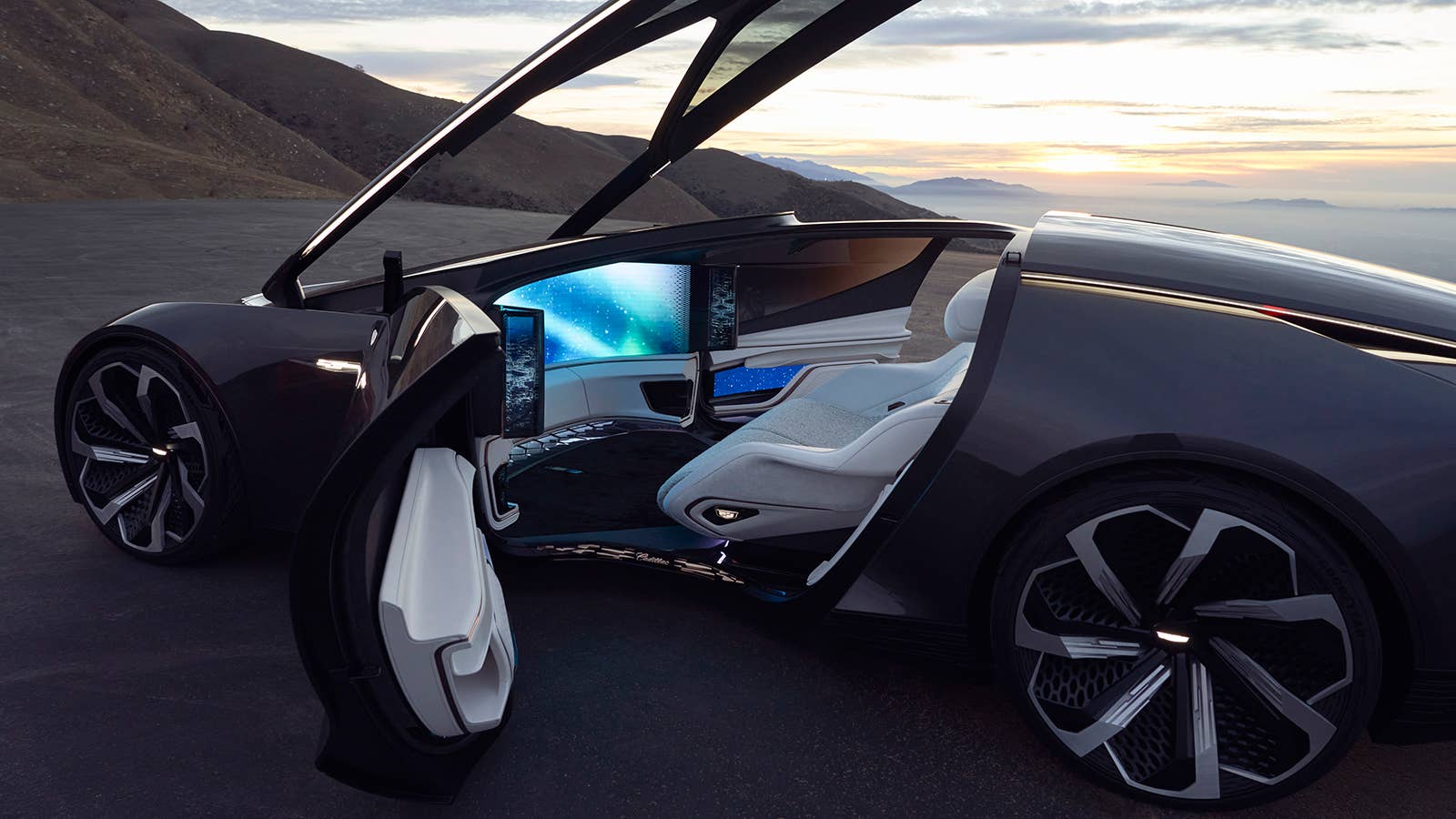 Cadillac InnerSpace reimagines the personal luxury coupe - Autoblog
