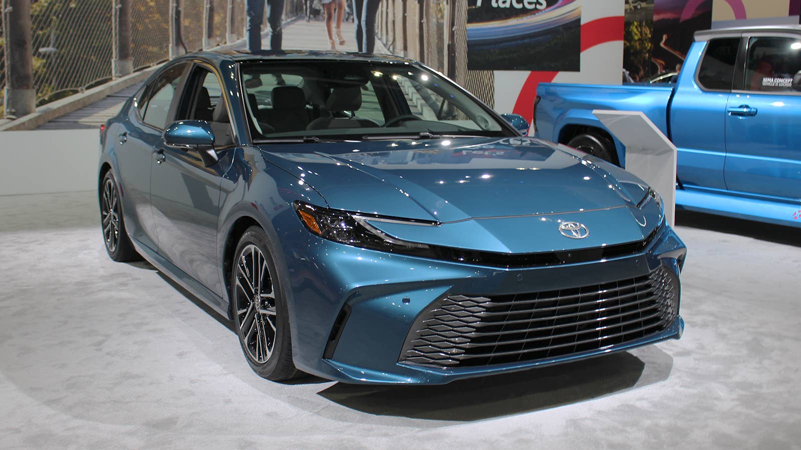 2025 Toyota Camry XLE