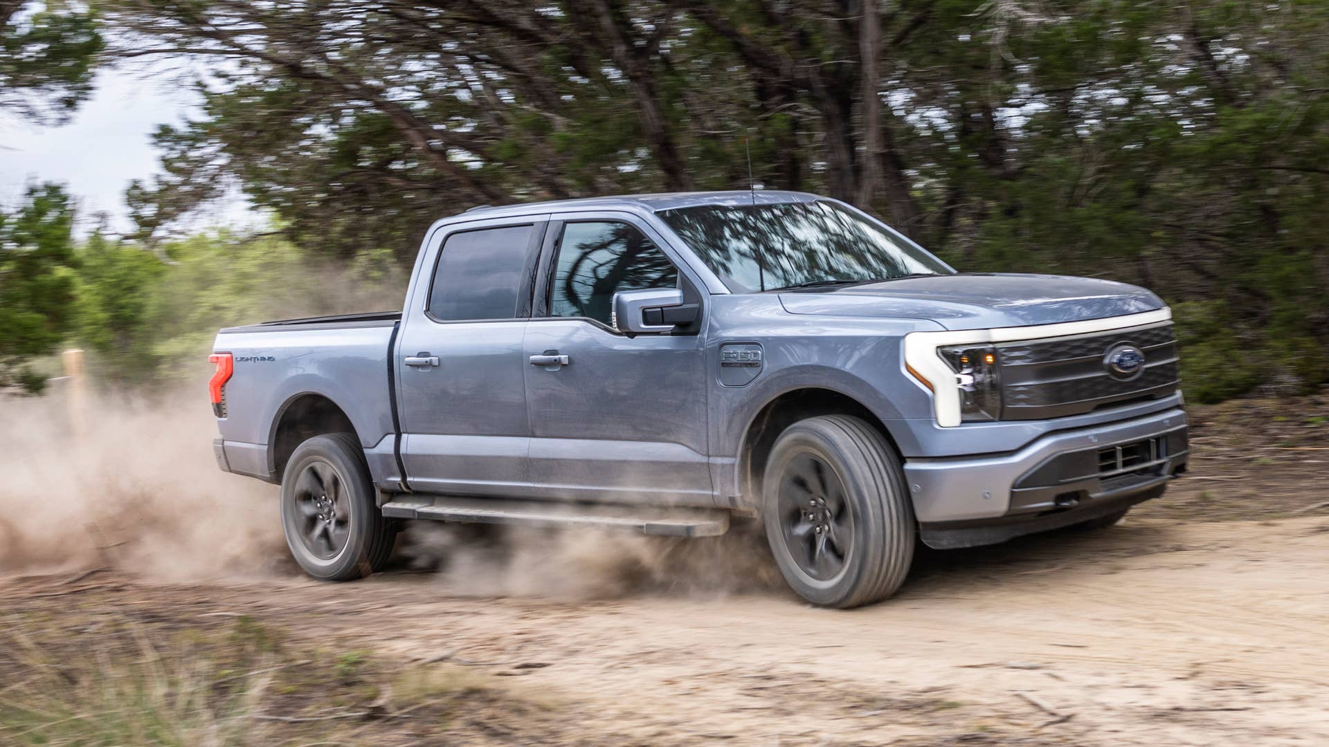 Always consult the Owner’s Manual before off-road driving, know your terrain and trail difficulty, and use appropriate safety gear.