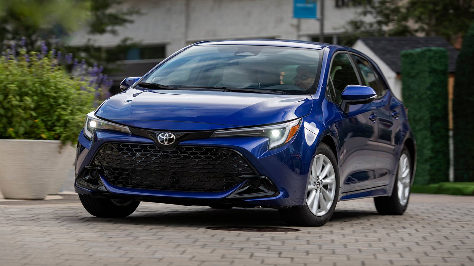 2023 Toyota Corolla Hatchback SE