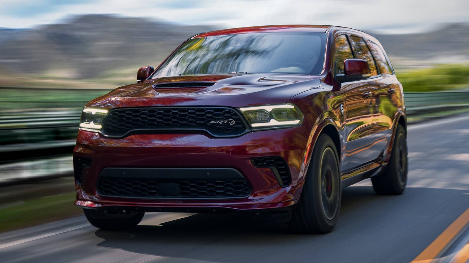Dodge recalls 139,000 Durangos over a potential rear spoiler issue ...