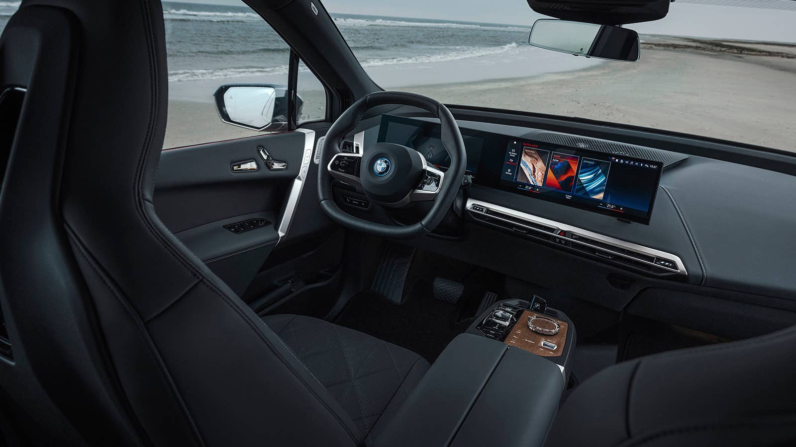 2023 BMW iX M60