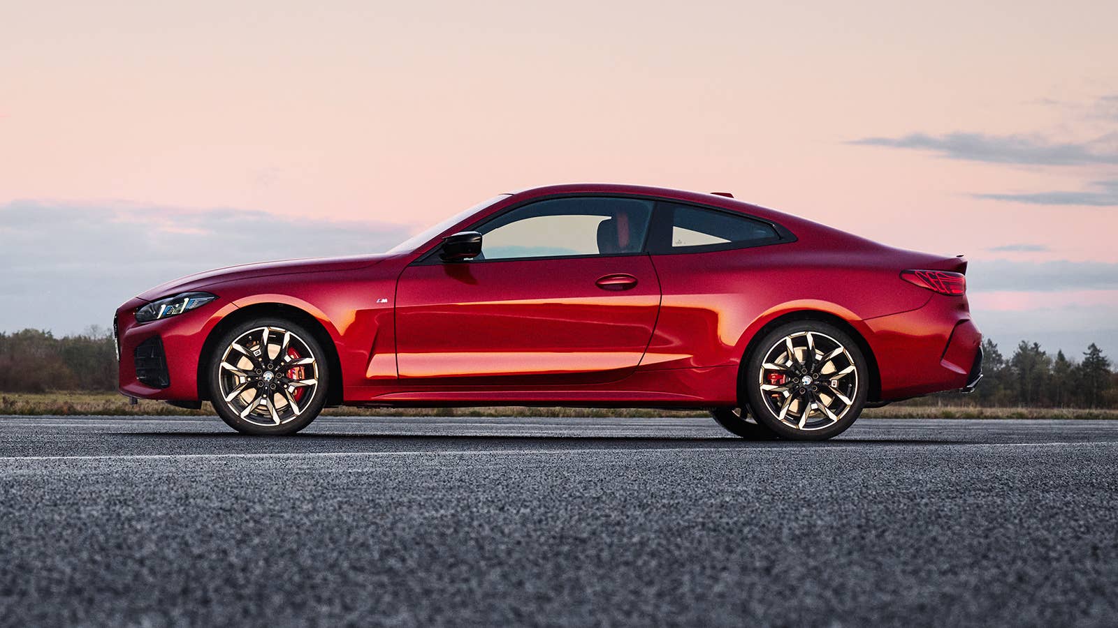 2025 BMW M440i