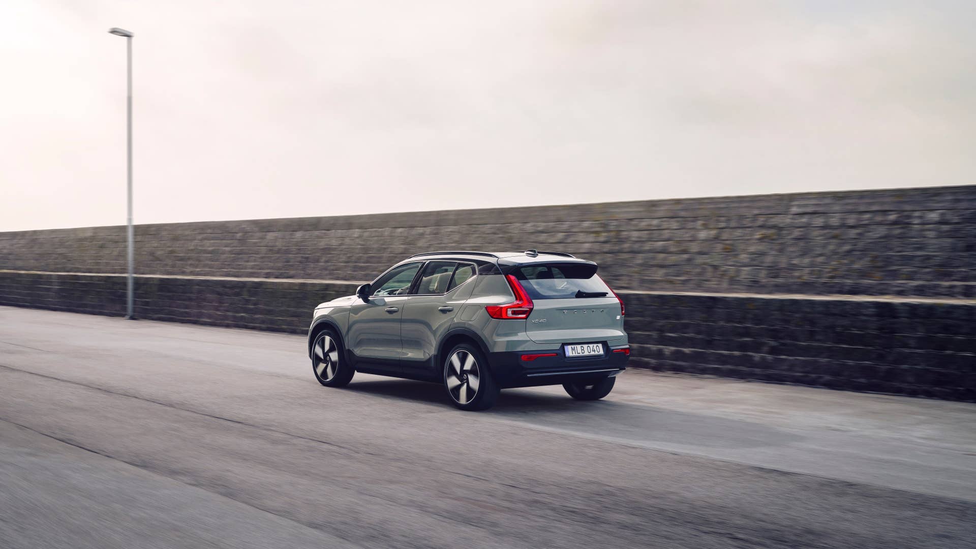 XC40 Recharge Twin, Sage Green