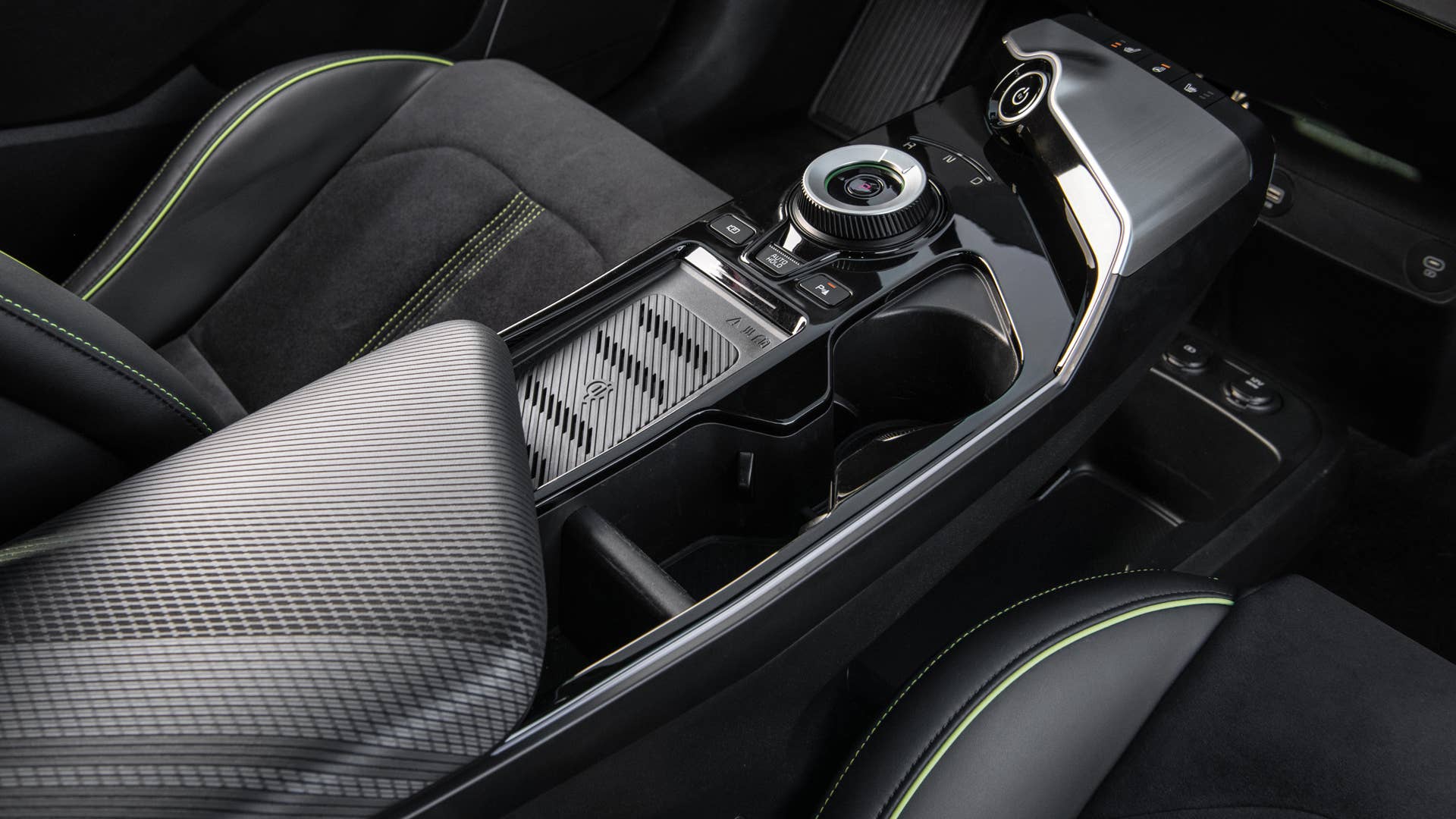 2024 EV6 GT