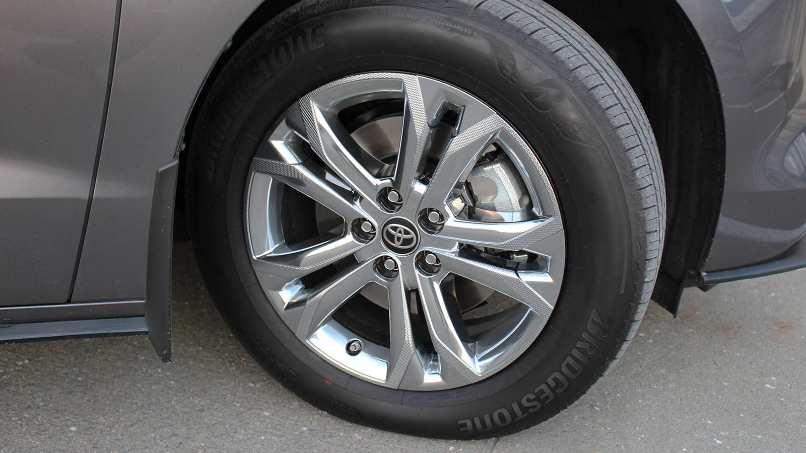 2023 Toyota Sienna Platinum AWD