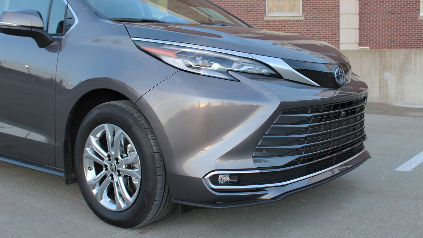 2023 Toyota Sienna Platinum AWD