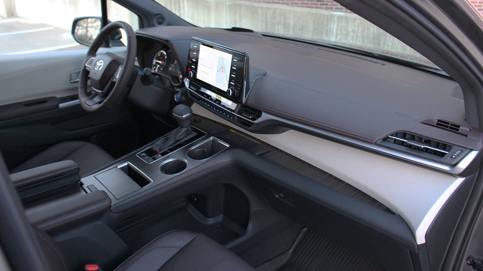 2023 Toyota Sienna Platinum AWD
