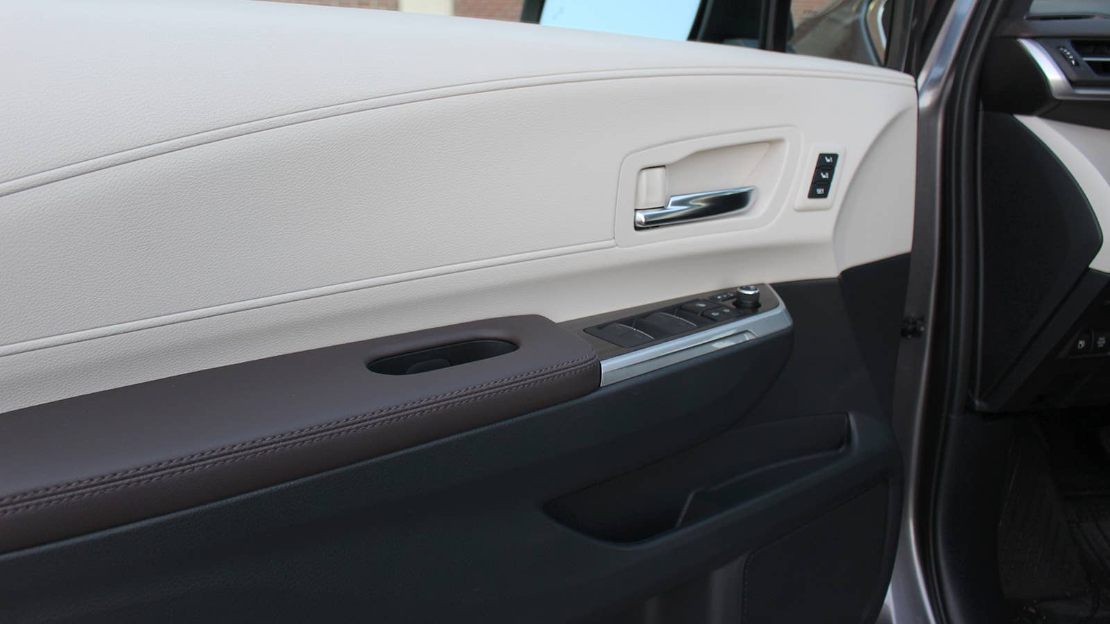 2023 Toyota Sienna Platinum AWD