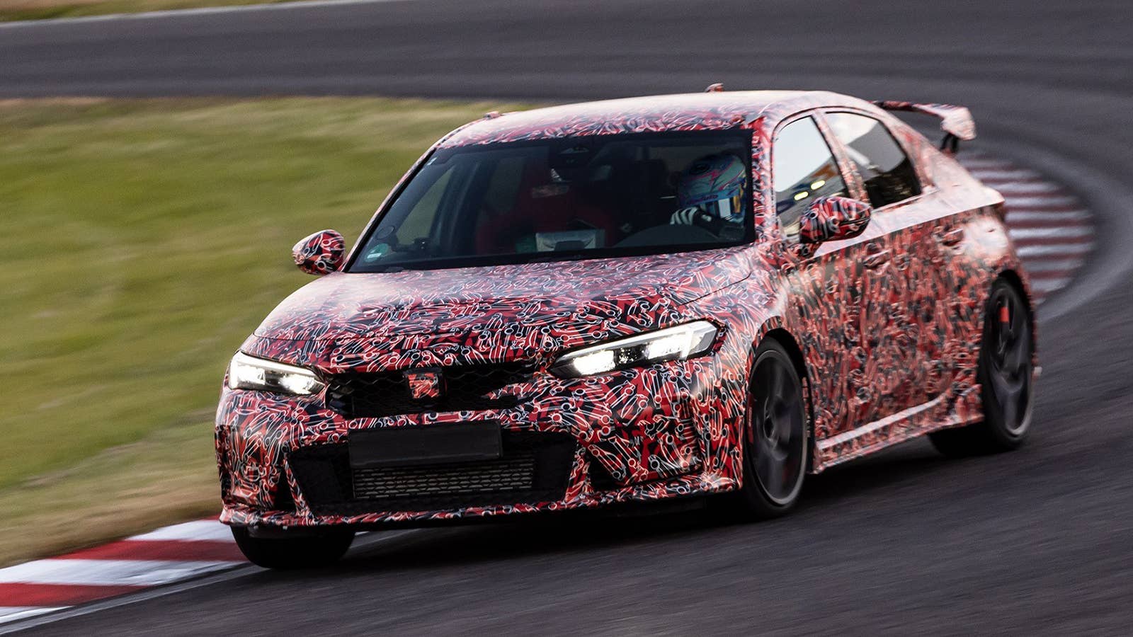 2023 Honda Civic Type R at Suzuka