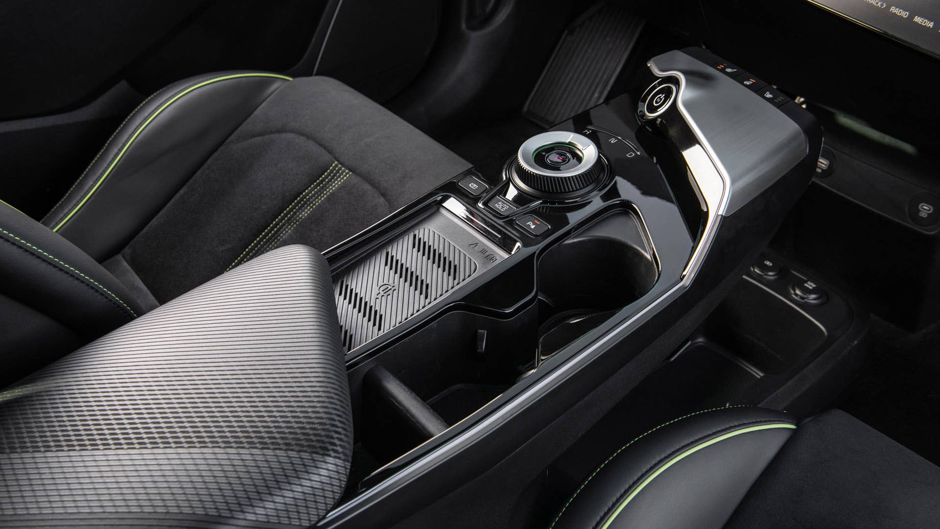 2023 EV6