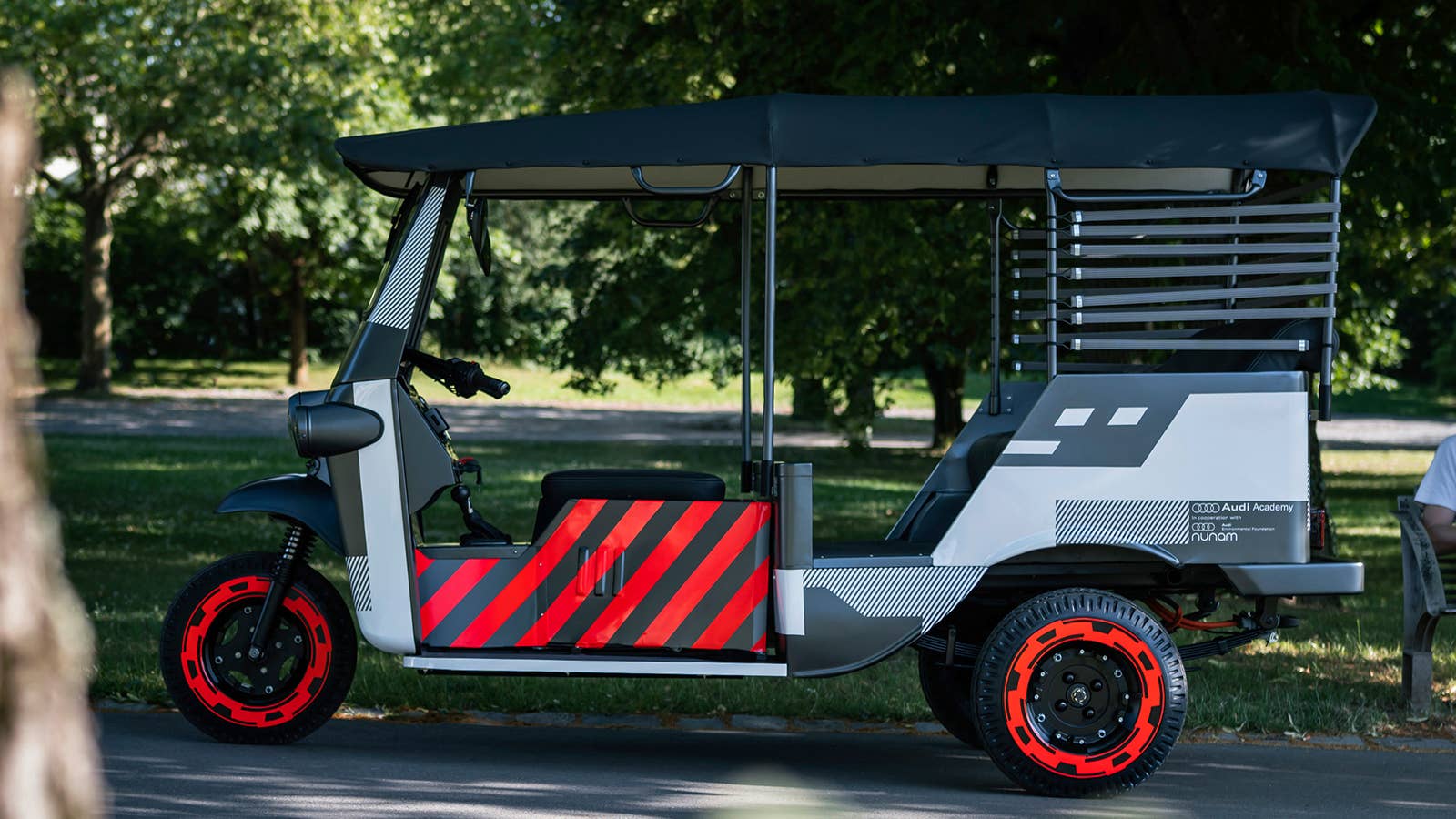 Nunam electric rickshaw with Audi batteries