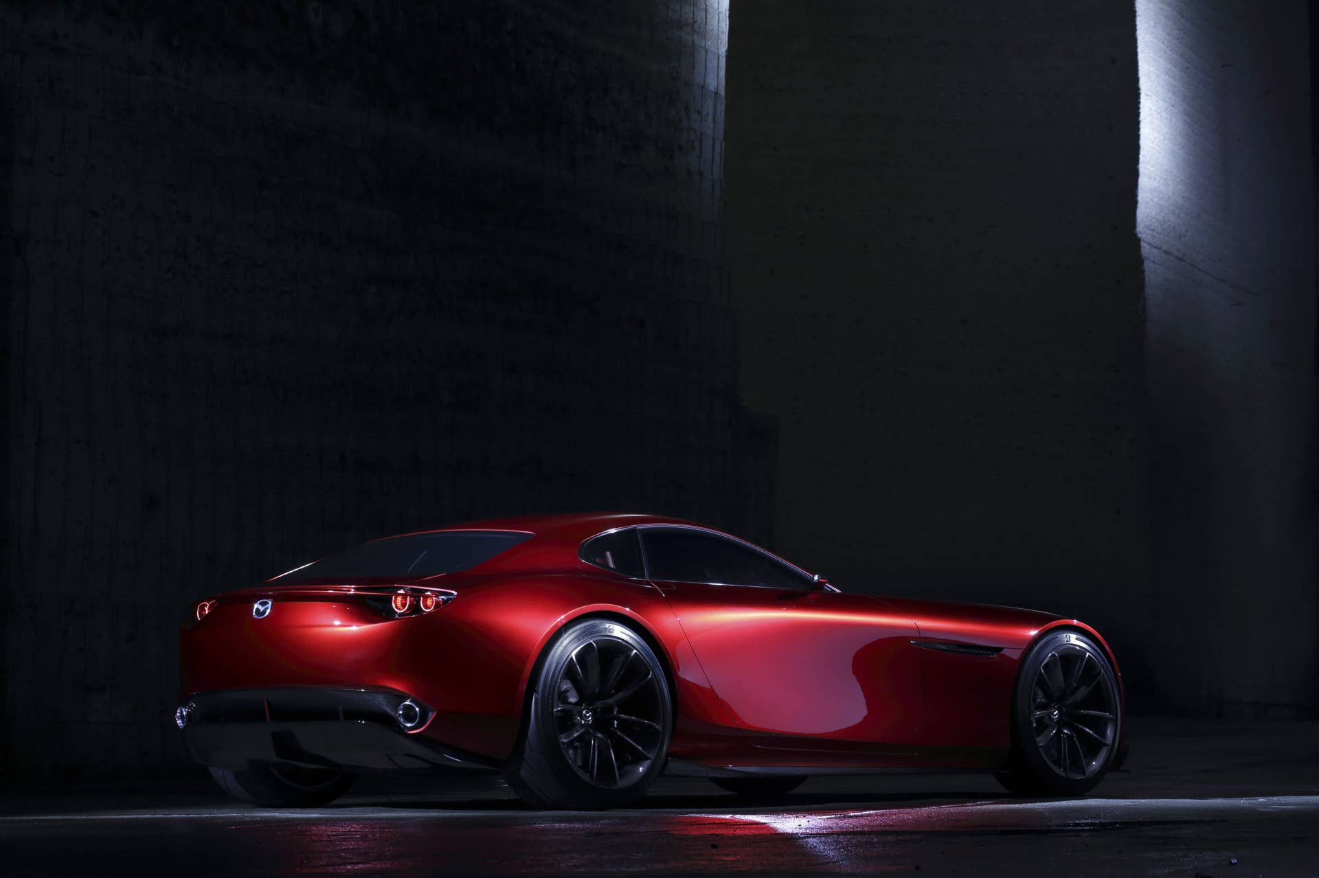 red mazda rx-vision concept rear three quarters
