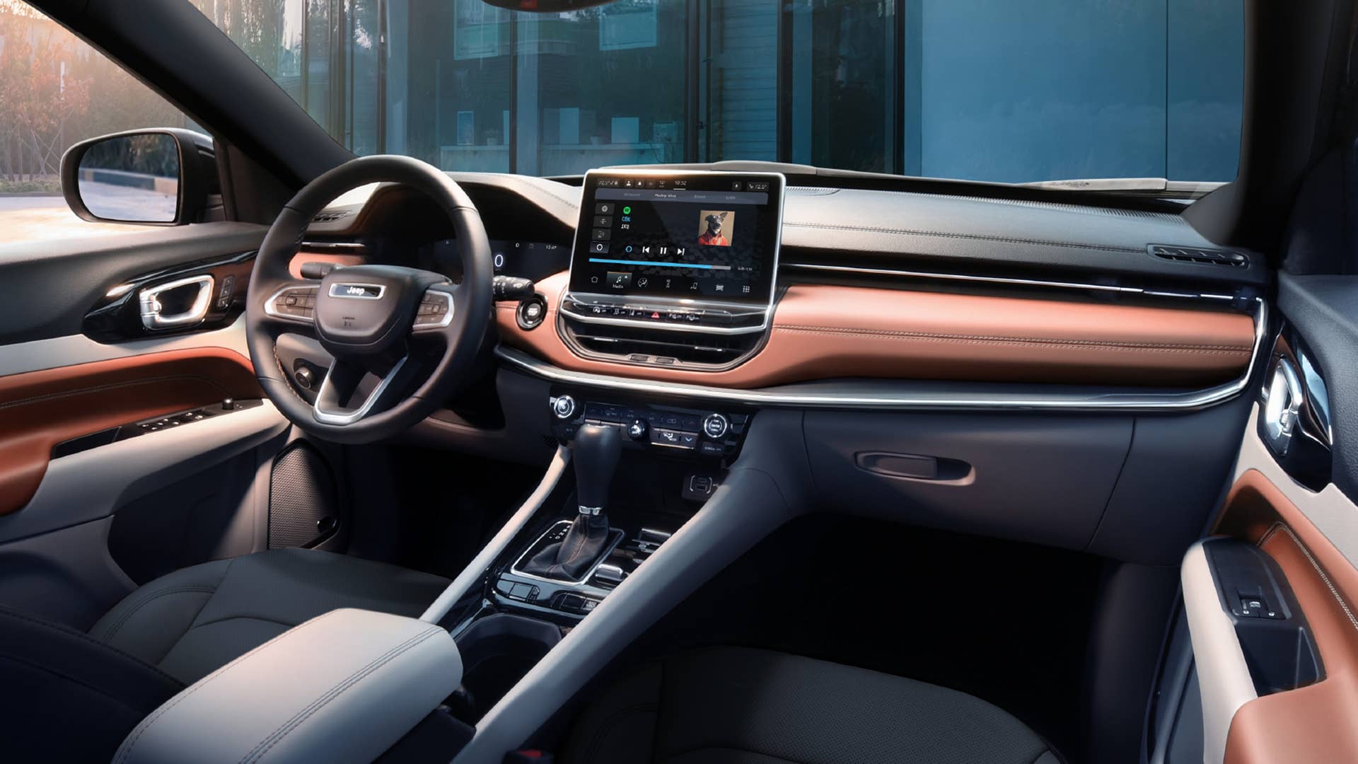 The 2023 Jeep® Compass interior blends shapes, surfaces and textures to make it feel spacious and luxurious. The result is a modern, sophisticated environment with signature Jeep design elements, high-quality materials and state-of-the-art technology.