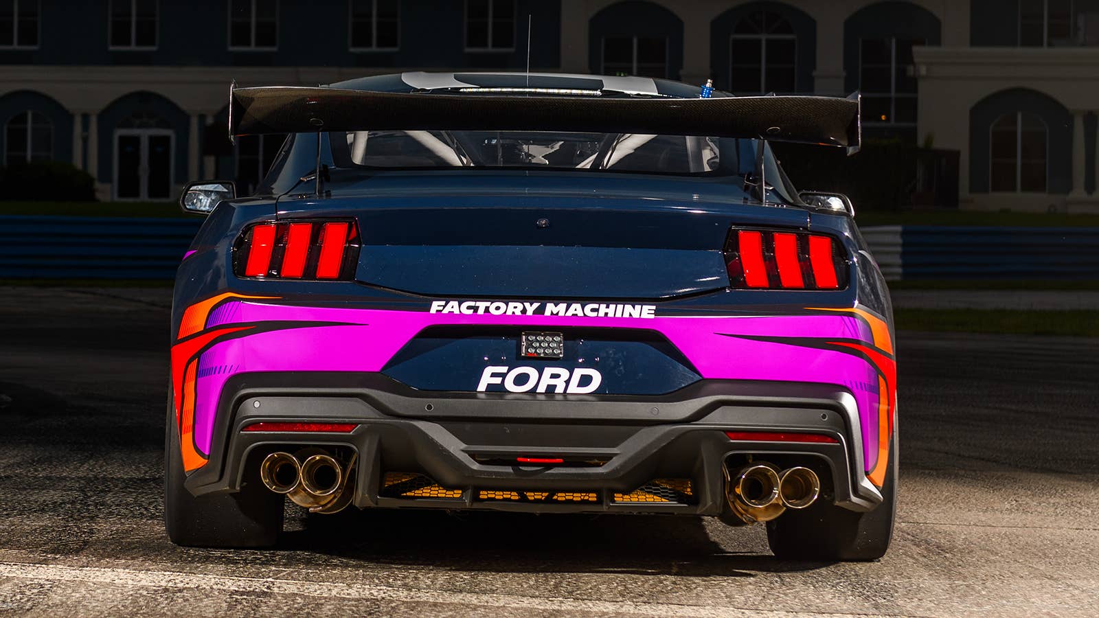 Ford Mustang GT4