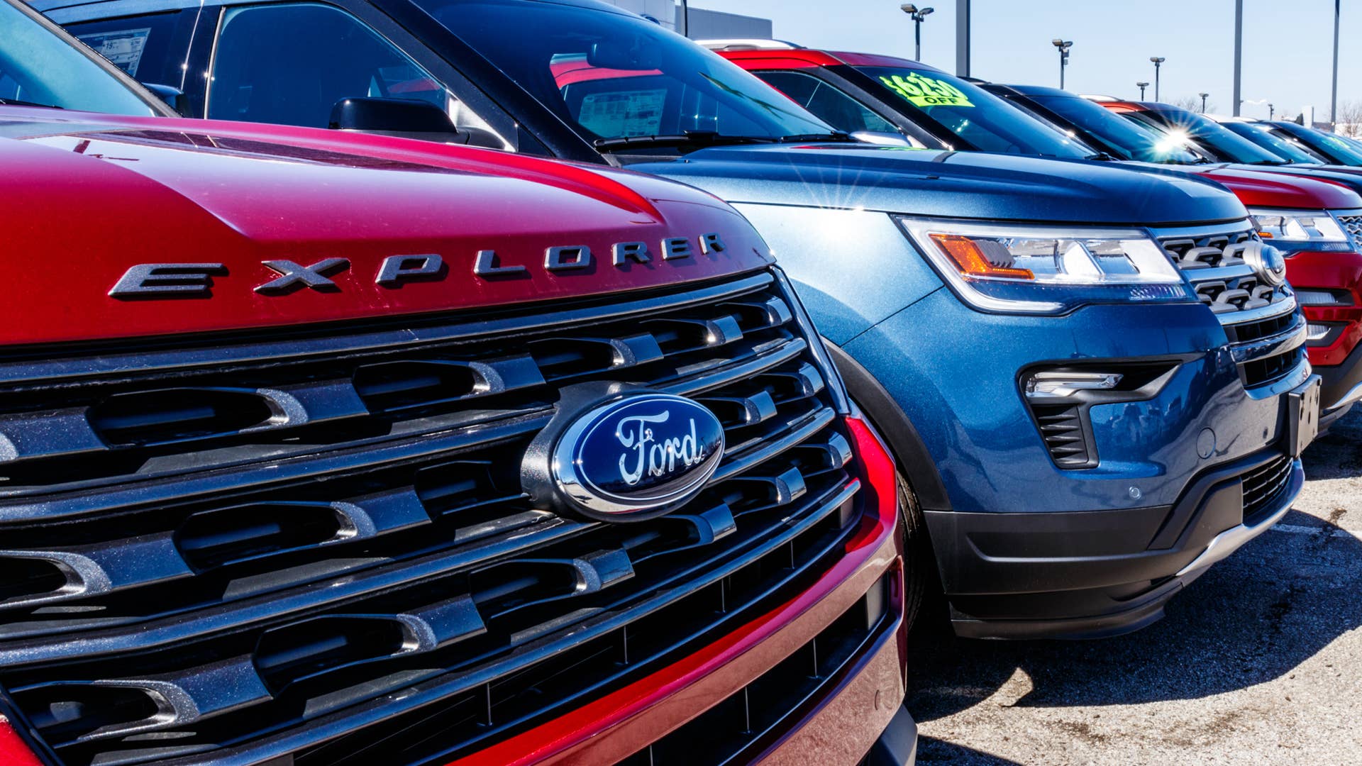 Fishers - Circa March 2018: Local Ford Car and Truck Dealership. Ford sells products under the Lincoln and Motorcraft brands VIII