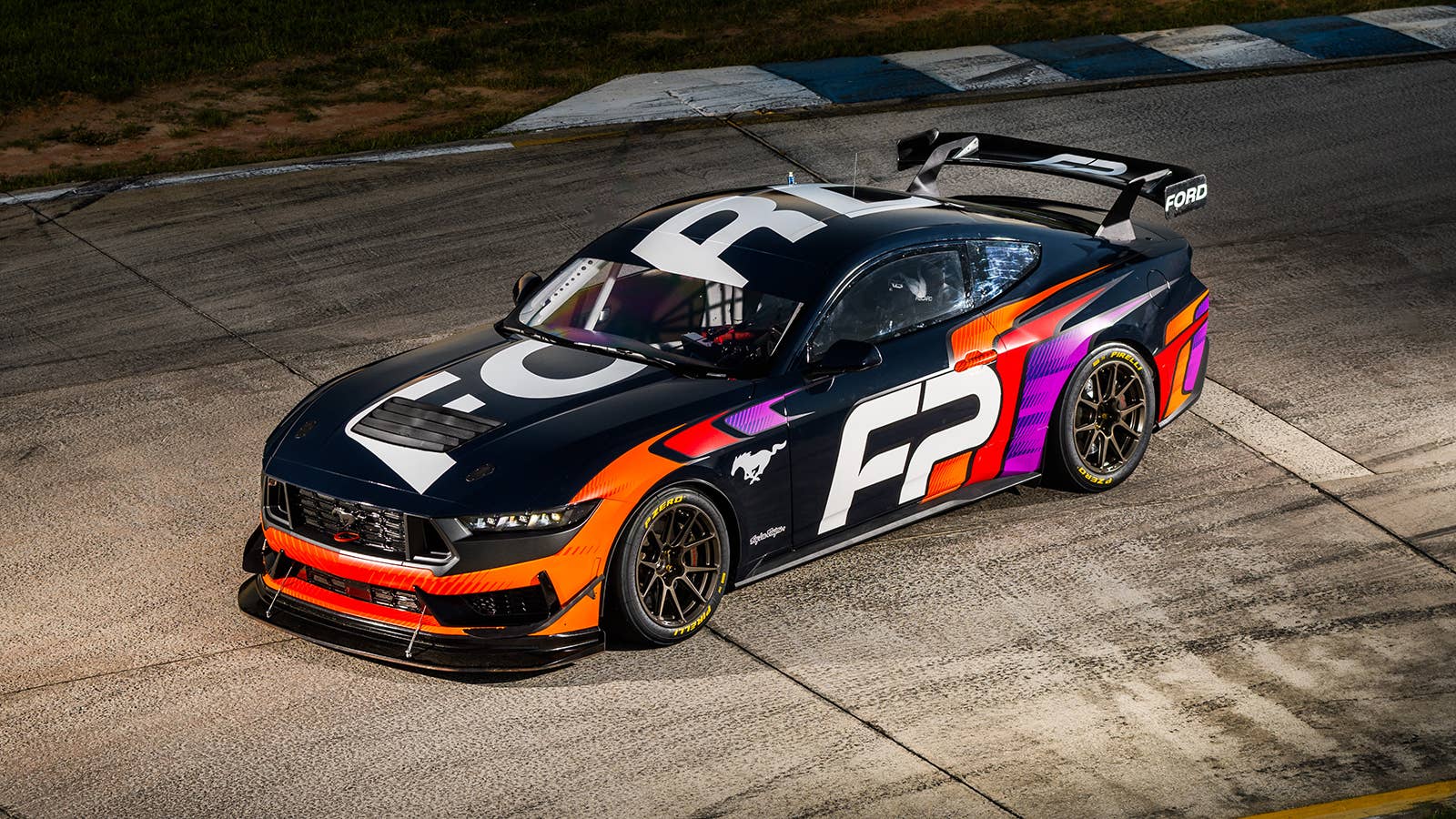Ford Mustang GT4