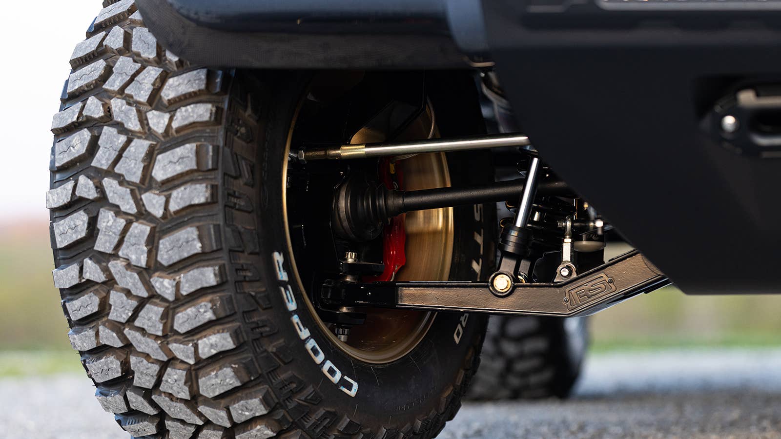 Ringbrothers' 1972 Chevy K5 Blazer Bully