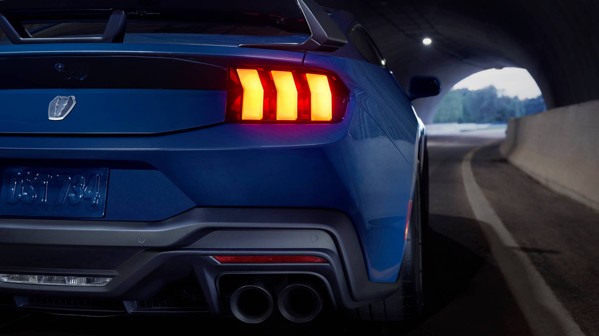 With sinister looks and a specially modified 5.0-liter V8 – the most powerful 5.0-liter V8 ever, projecting 500 horsepower – Dark Horse expands the Mustang lineup and sets a new benchmark for American street and track performance that could only come in a Mustang. Pre-production vehicles shown.