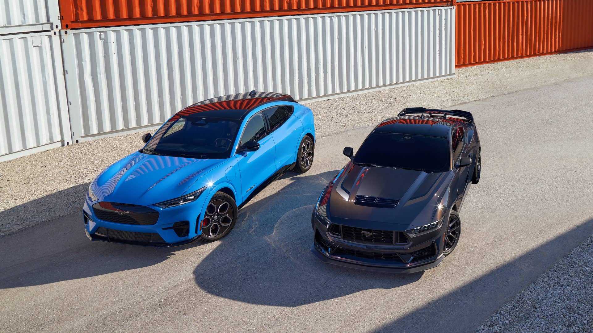With sinister looks and a specially modified 5.0-liter V8 – the most powerful 5.0-liter V8 ever, projecting 500 horsepower – Dark Horse expands the Mustang lineup and sets a new benchmark for American street and track performance that could only come in a Mustang. Pre-production vehicles shown.