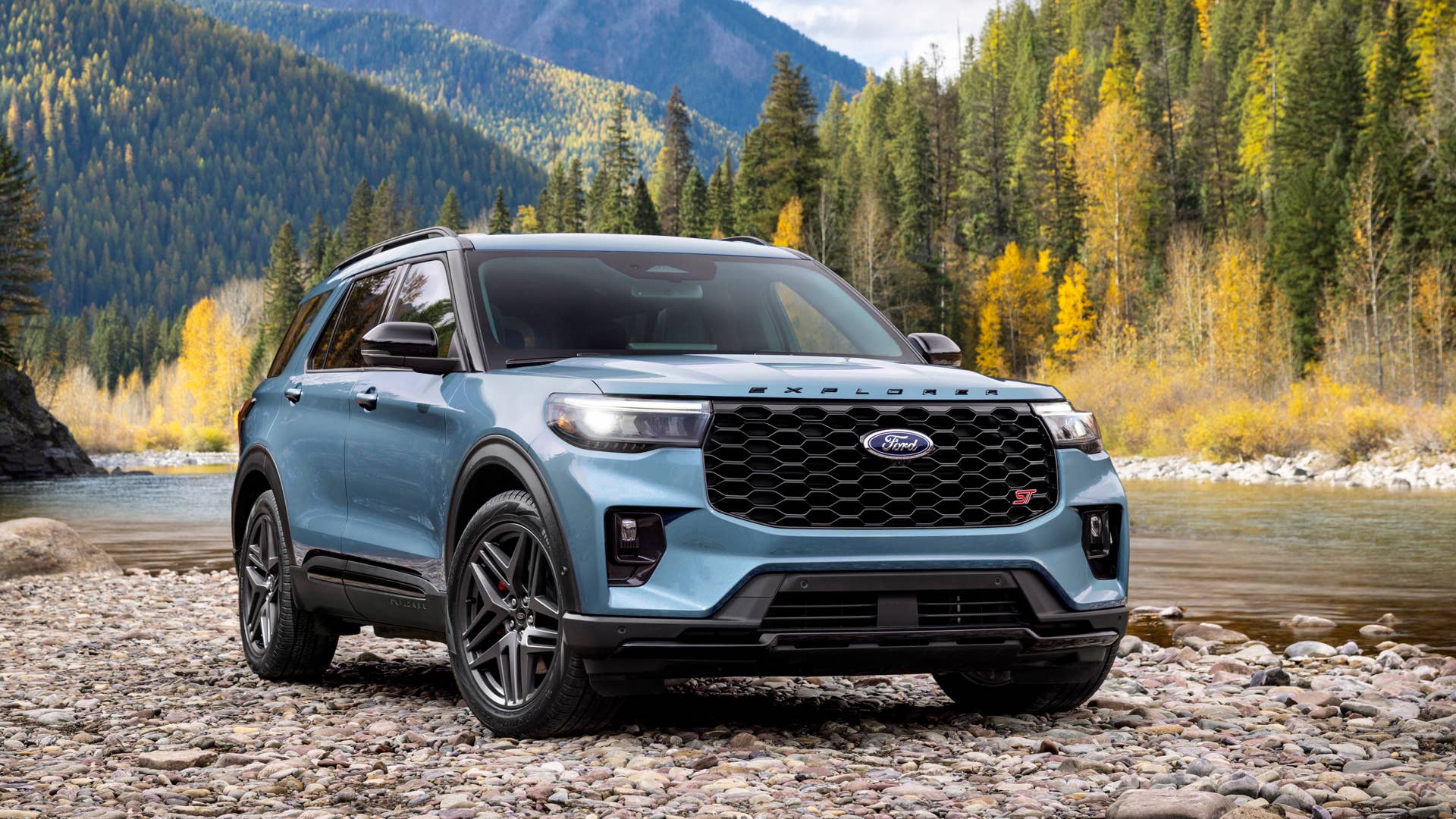 2025 Ford Explorer makes its public debut in Chicago - Autoblog